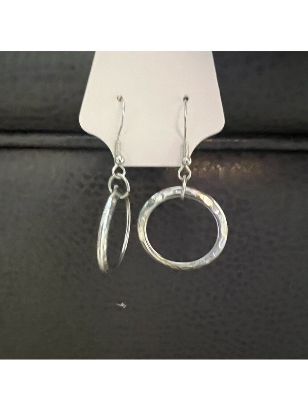 FASHION JEWELRY  NWOT Silver plated circle earrings. Fish hook back
